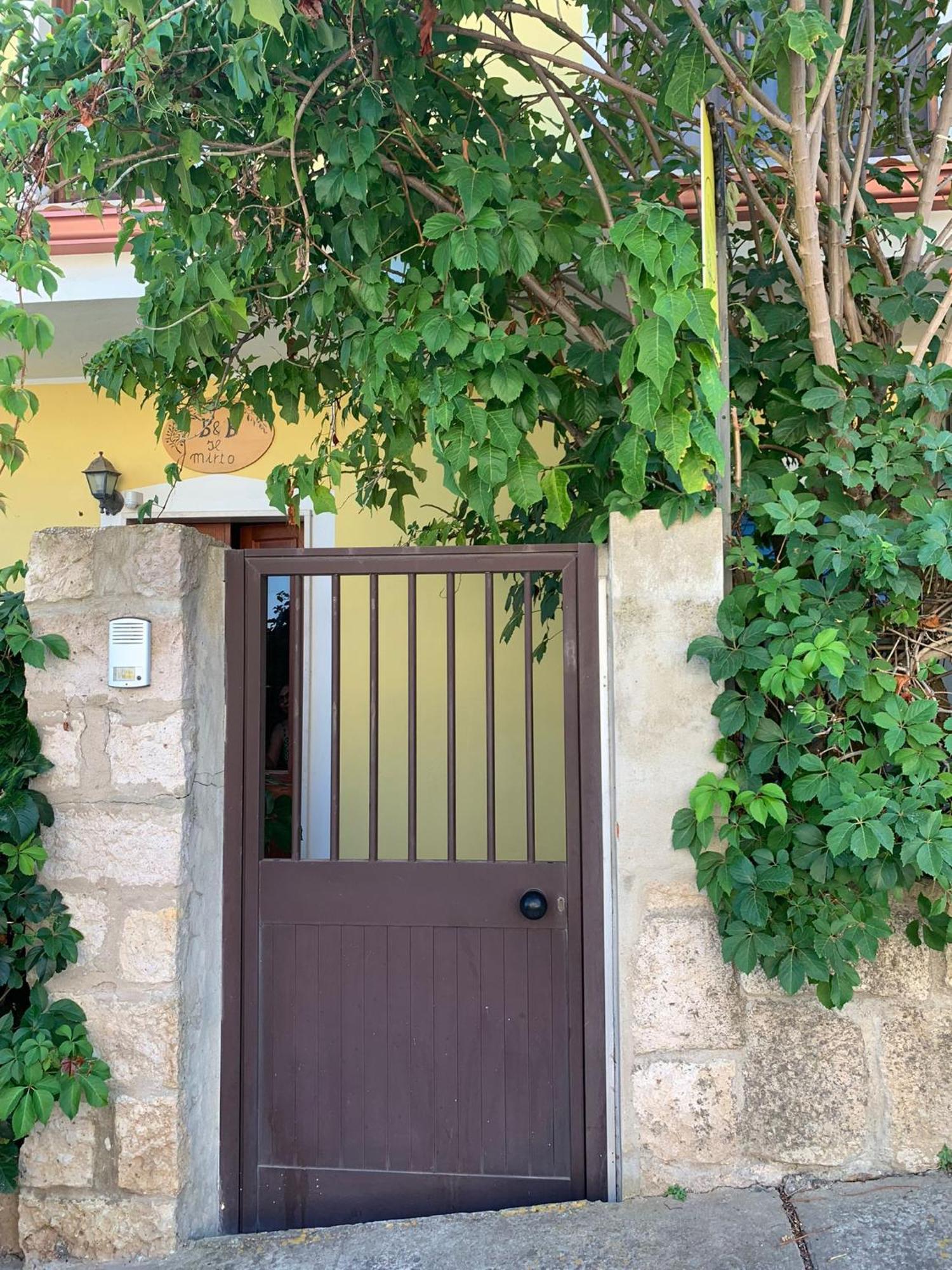 B & B Il Mirto 2 SantʼAntìoco Exterior foto